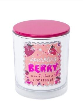 Sparkling Berry Scented Candle 7oz NWT